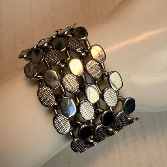 Vintage Silver-Tone Wide Panel Link Bracelet - Picture 2 of 7